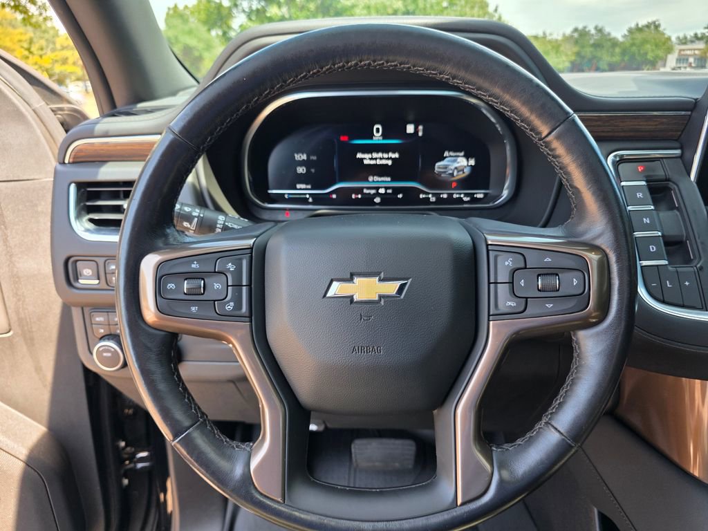 2022 Chevrolet Suburban High Country photo 18