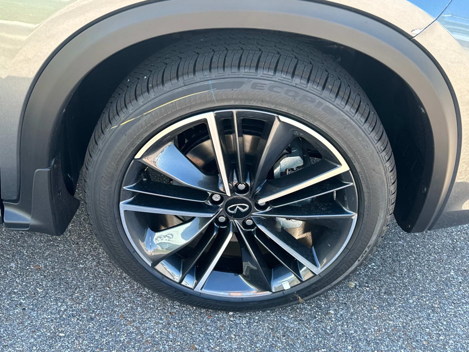 2025 Infiniti QX55 Sensory photo 3