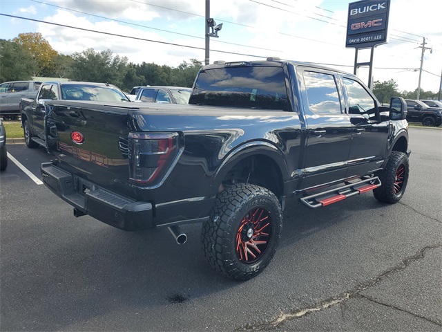 2023 Ford F-150 XLT photo 4