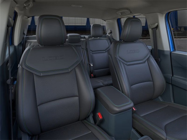 2025 Ford Maverick photo 9