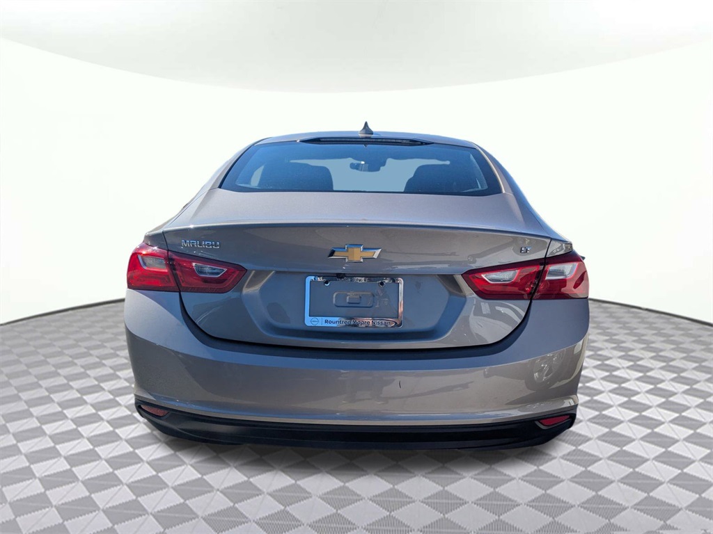 2023 Chevrolet Malibu 1LT photo 4