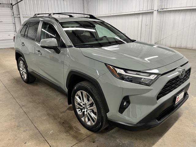 2023 Toyota RAV4 XLE Premium's photo
