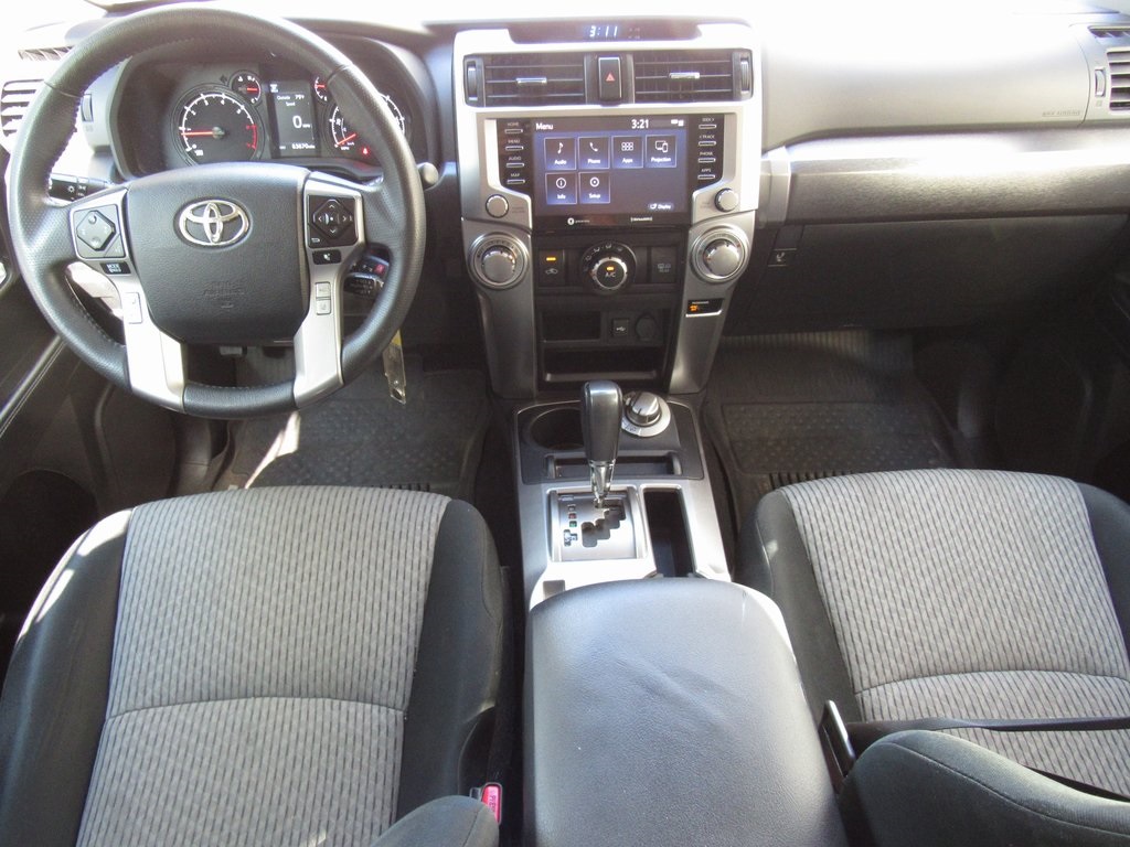 2020 Toyota 4Runner SR5 photo 28