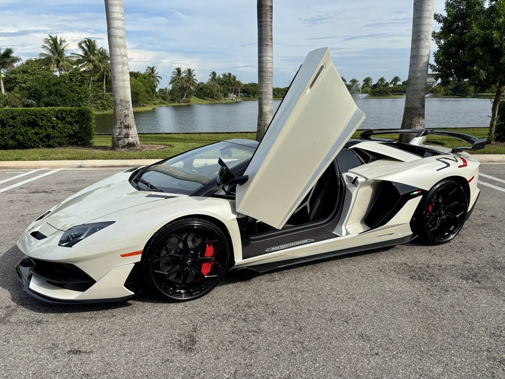 2020 Lamborghini Aventador SVJ Roadster photo 38