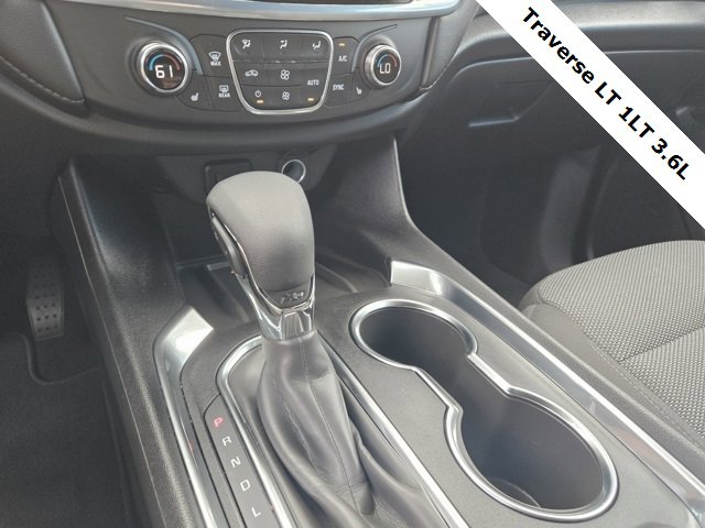 2023 Chevrolet Traverse Cloth photo 24
