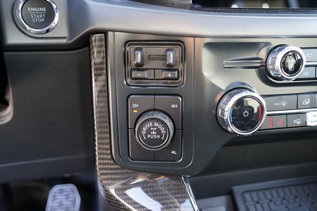 2025 FORD F-150 - Image 36