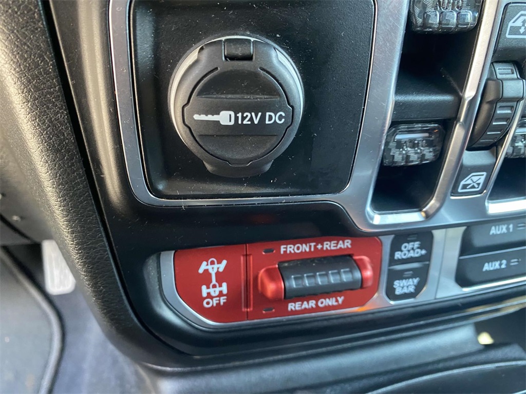 2020 Jeep Gladiator Rubicon photo 24