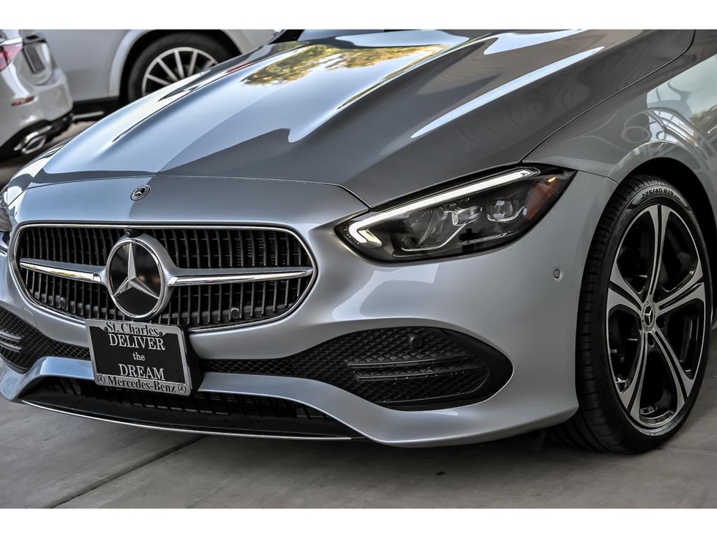 2025 Mercedes Benz C 300 4MATIC photo 4
