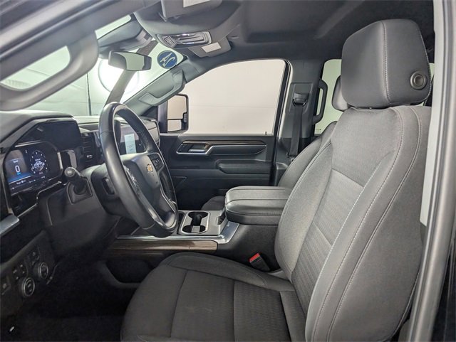 2024 Chevrolet Silverado 2500HD LT photo 8