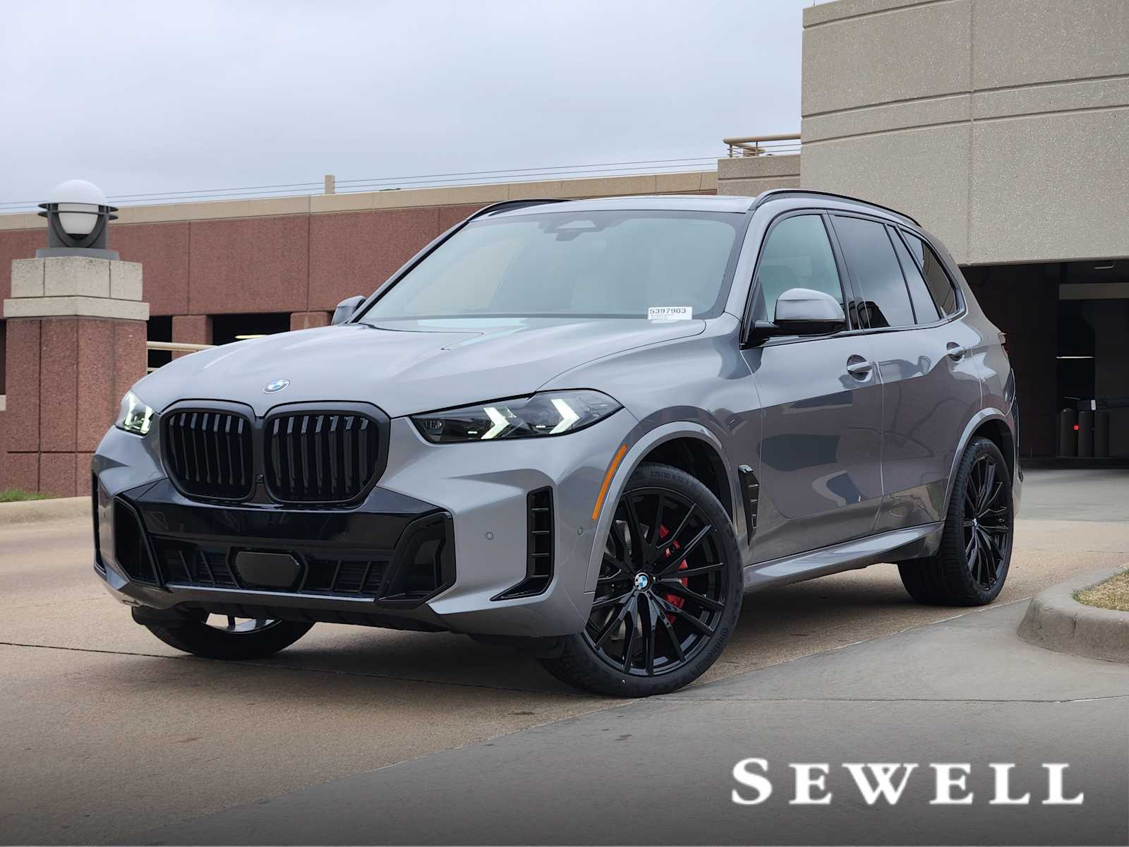 2026 BMW X5 40i's photo