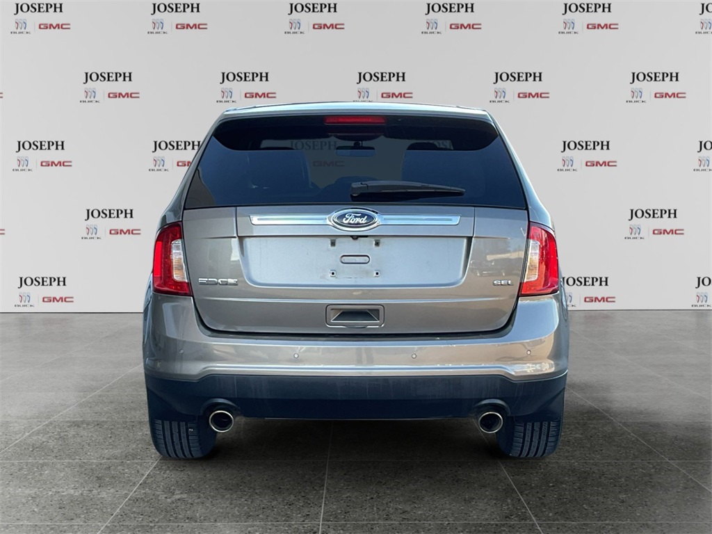2014 Ford Edge SEL photo 4
