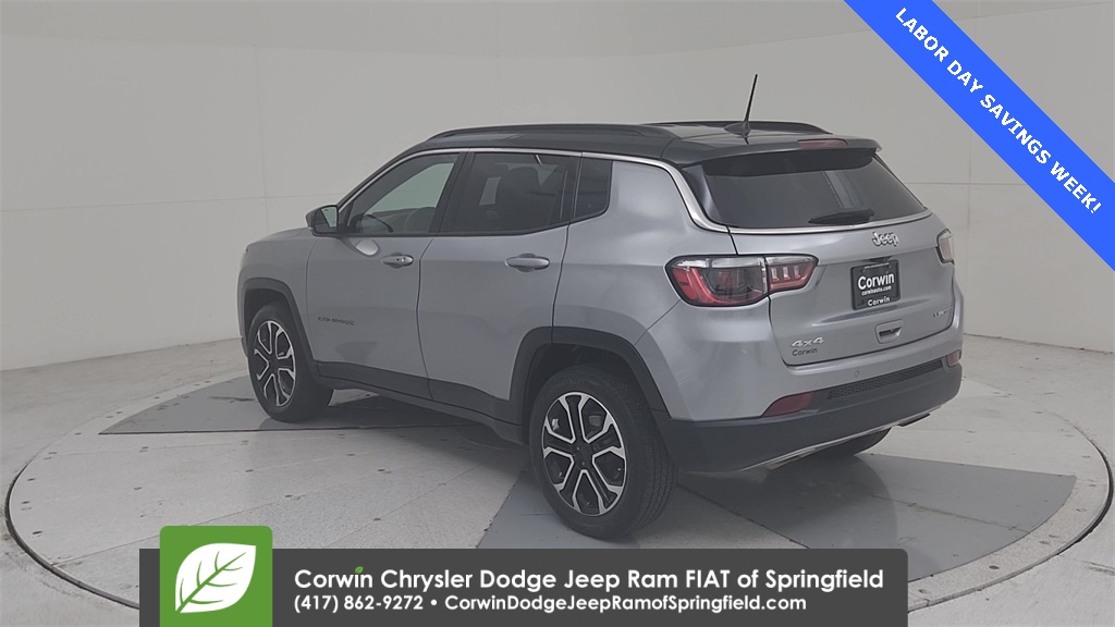 2023 Jeep Compass Limited photo 4