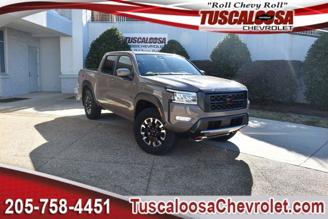 2024 Nissan Frontier PRO-4X's photo