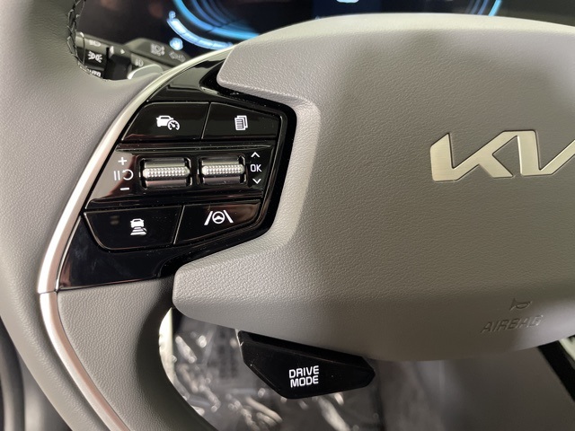 2025 Kia Niro EX Touring photo 22