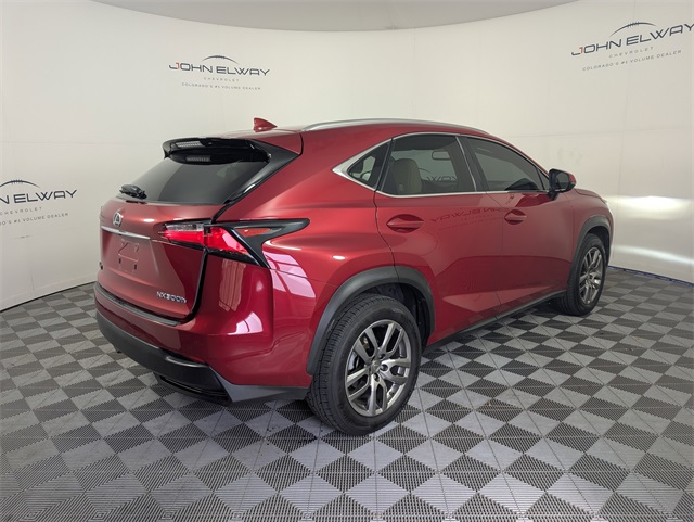 2015 Lexus NX 300h Luxury photo 6
