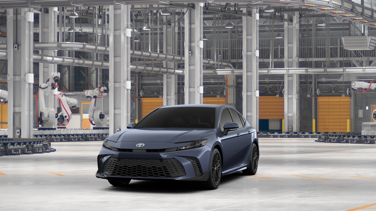 2026 Toyota Camry SE photo 15