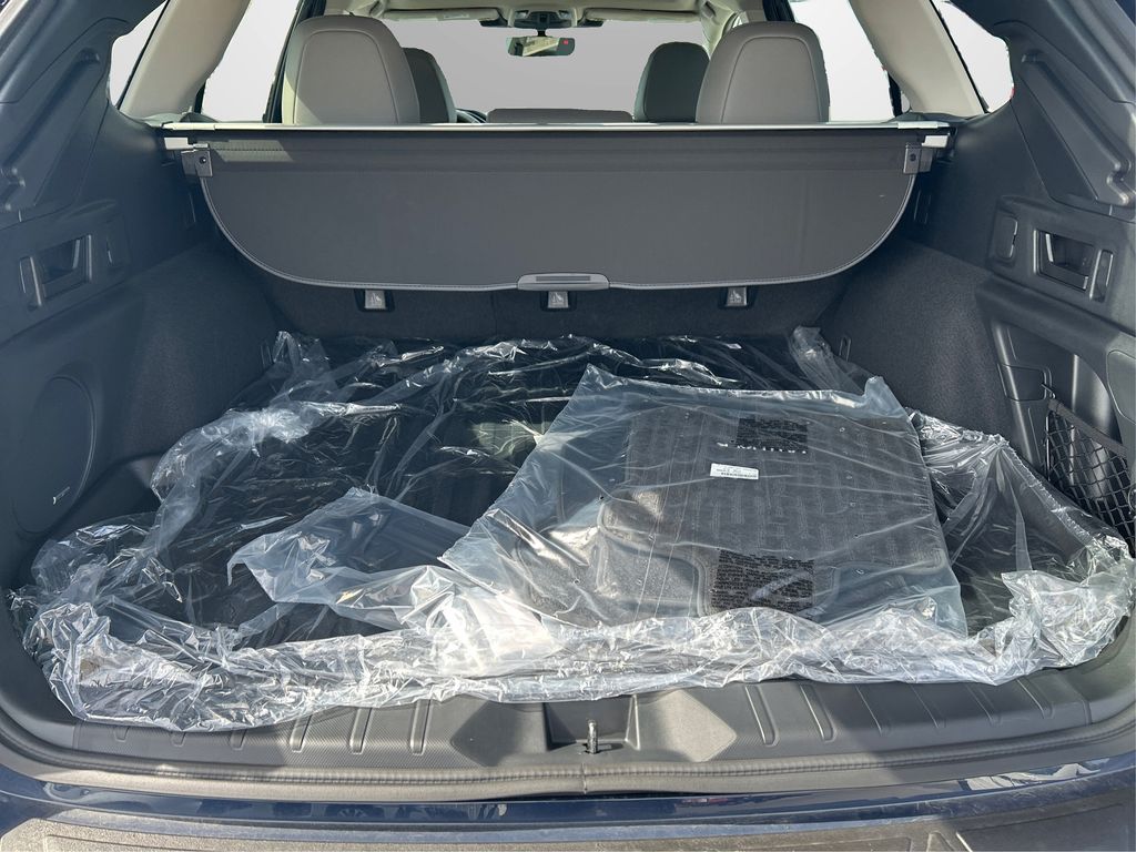 2025 Subaru Outback Limited photo 11