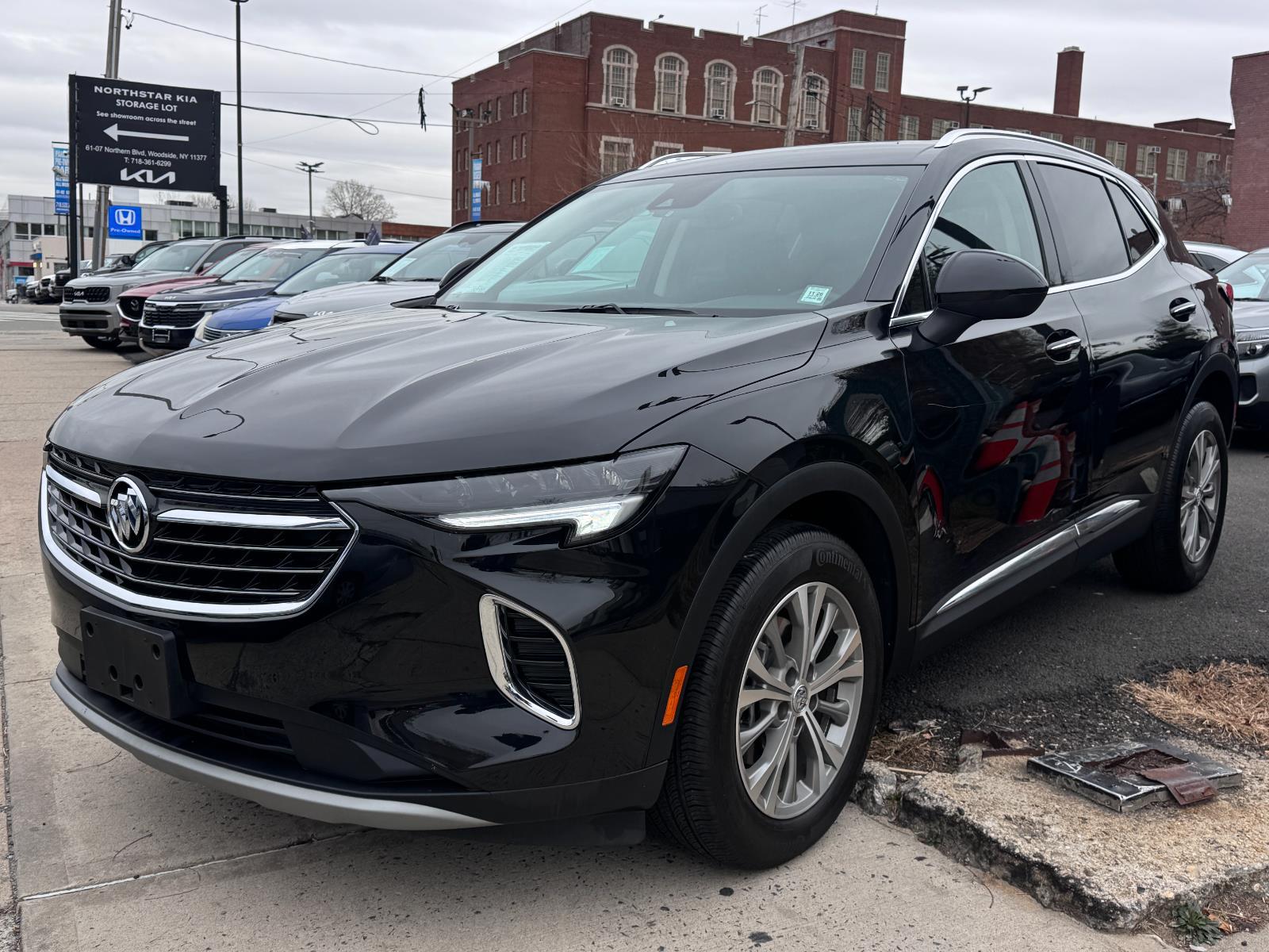 2023 Buick Envision Preferred's photo