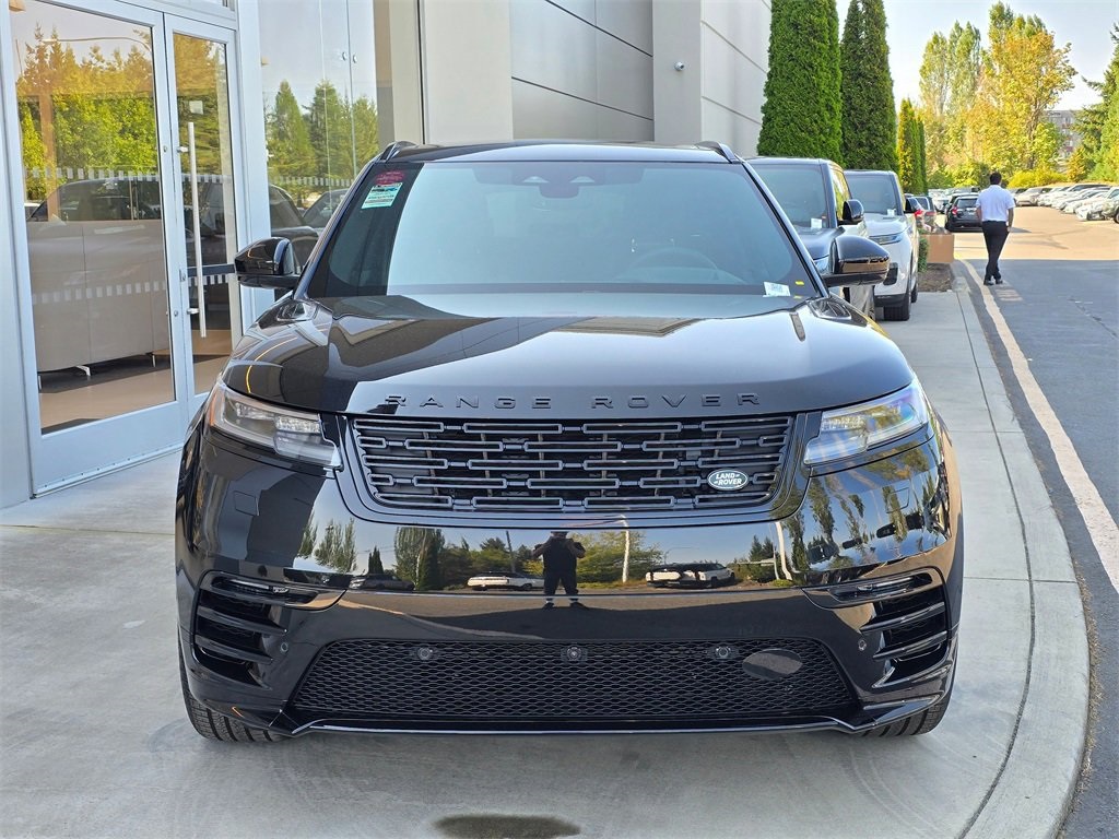 2026 Land Rover Range Rover Velar SE photo 3