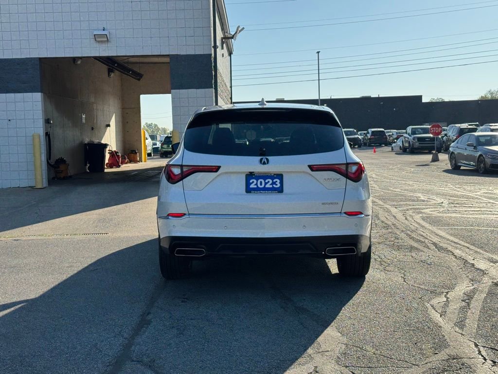 2023 Acura MDX SH-AWD Technology photo 5