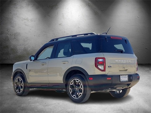 2025 Ford Bronco Sport Outer Banks photo 4