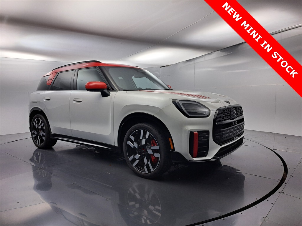 2026 MINI Countryman John Cooper Works's photo