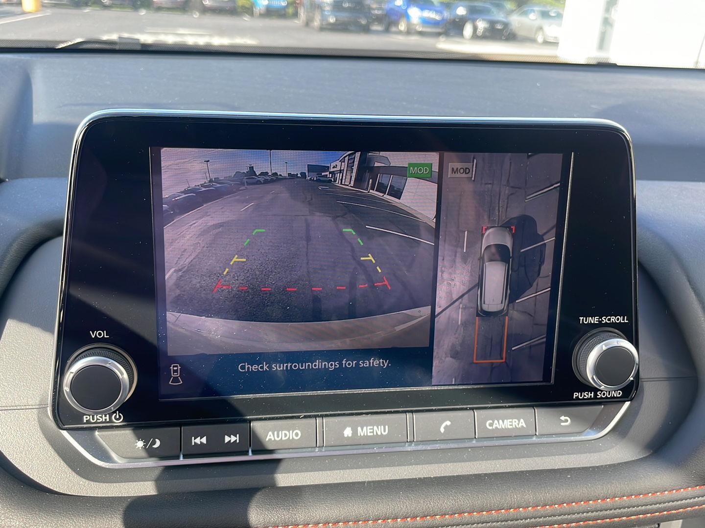 2025 Nissan Rogue SV photo 3