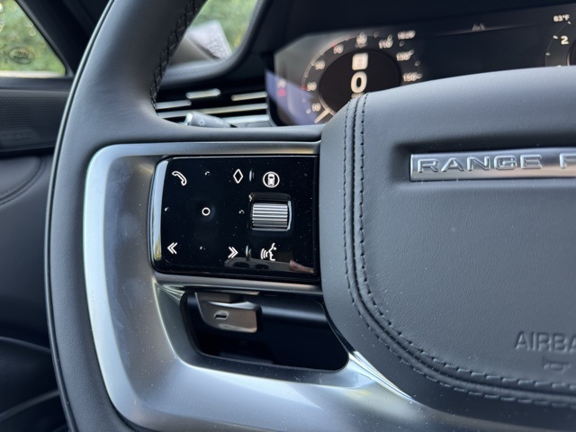 2025 Land Rover Range Rover SE photo 31