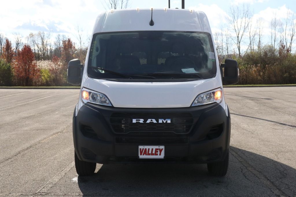 2024 Ram ProMaster 2500 photo 2