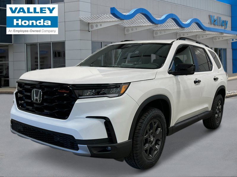 2025 Honda Pilot TrailSport's photo