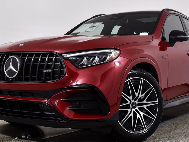 2026 Mercedes Benz GLC 43 AMG photo 2