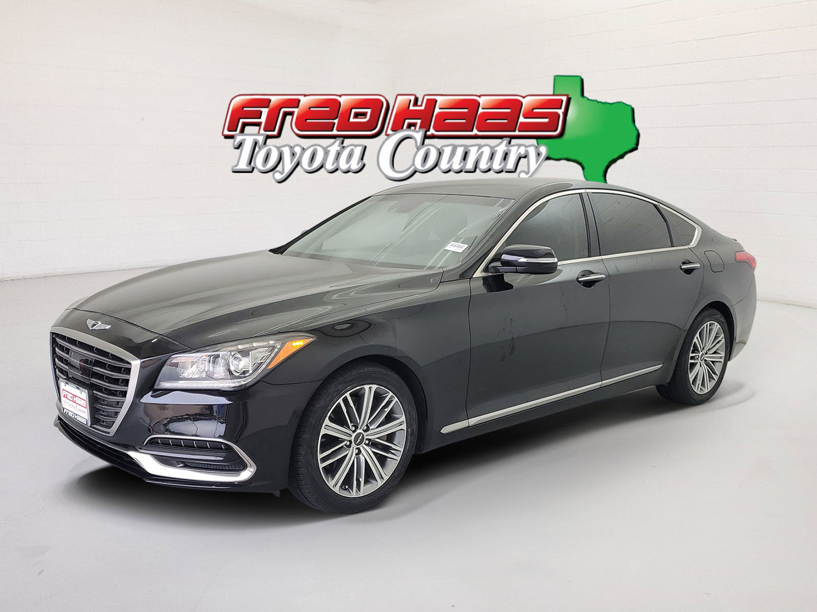 2018 GENESIS G80 Base