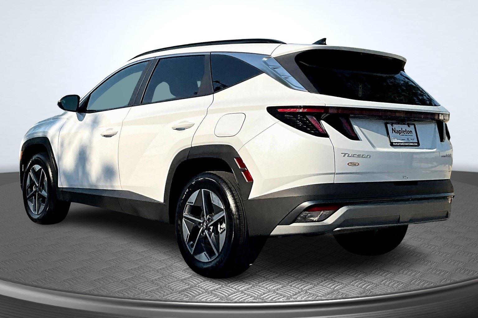 2025 Hyundai Tucson Hybrid SEL Convenience photo 2