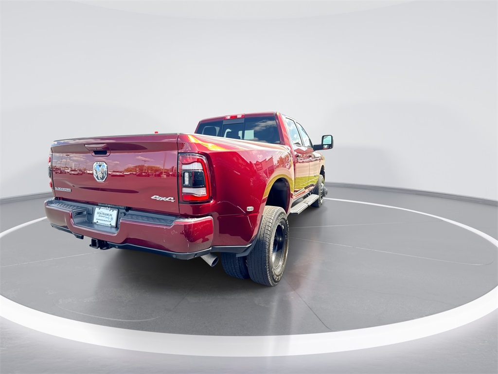 2024 Ram 3500 Laramie photo 8