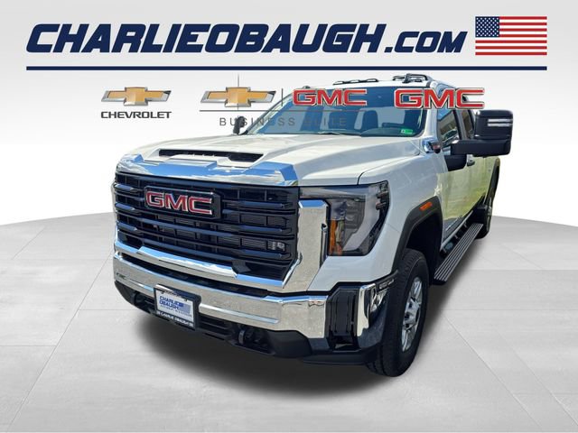 2025 GMC Sierra 2500HD Pro's photo