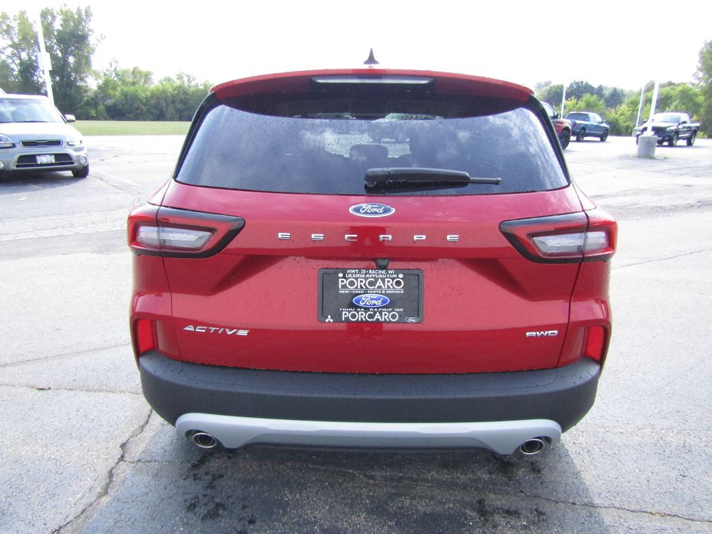 2025 Ford Escape Active photo 5
