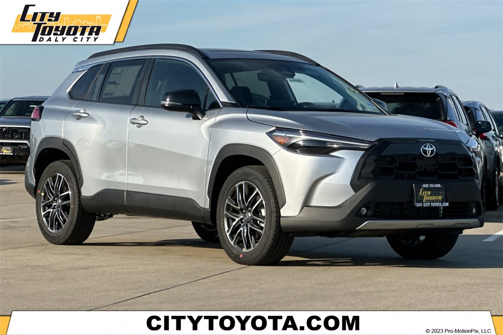 Explore the new Corolla Cross | City Toyota