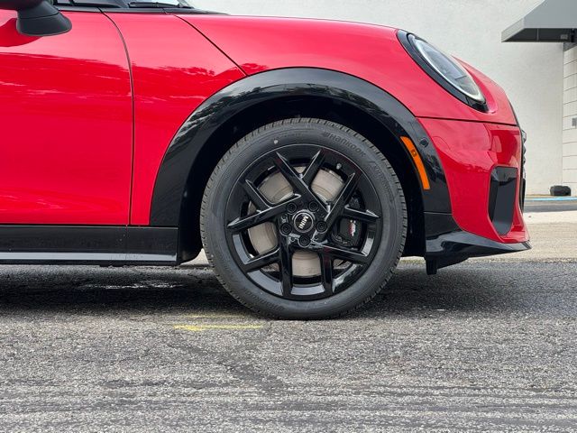 2026 Mini Cooper 2 Door Hardtop Iconic photo 4