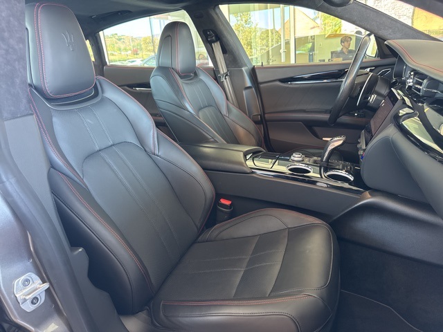 2022 Maserati Quattroporte Modena Q4 photo 17