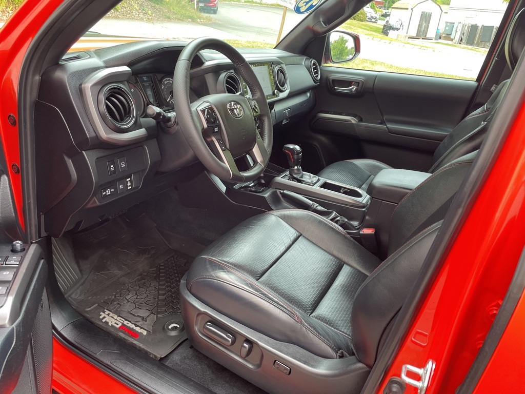 2023 Toyota Tacoma TRD Pro photo 11