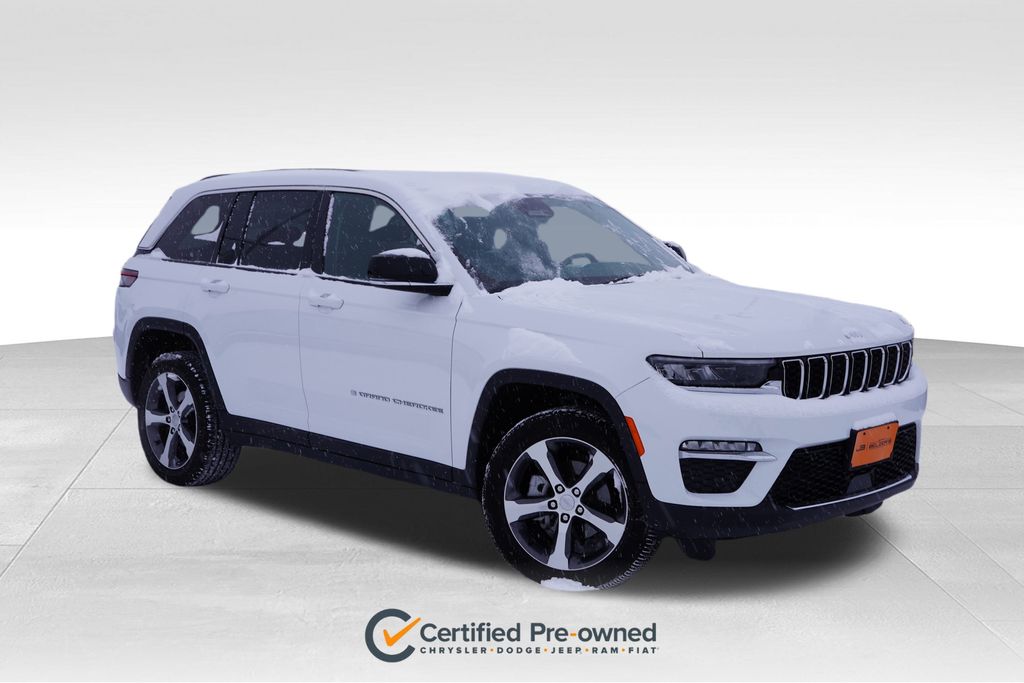 2023 Jeep Grand Cherokee Limited's photo