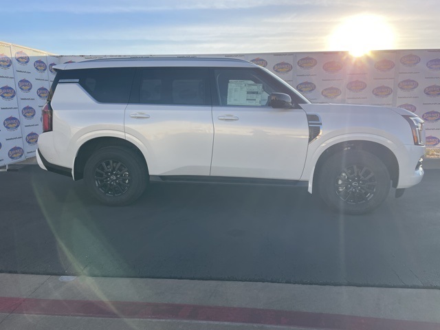 2026 Nissan Armada SV's photo