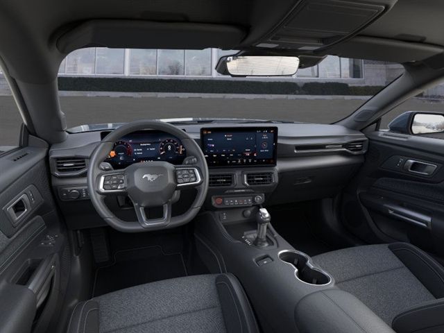 2025 FORD MUSTANG - Image 39