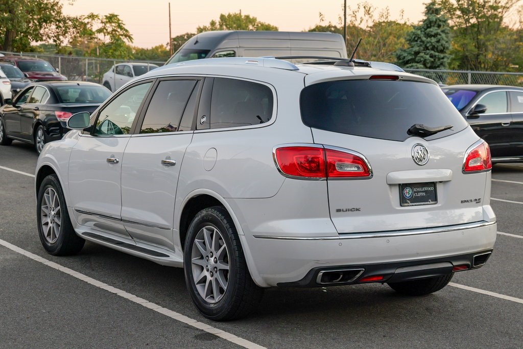 2017 Buick Enclave Leather photo 4