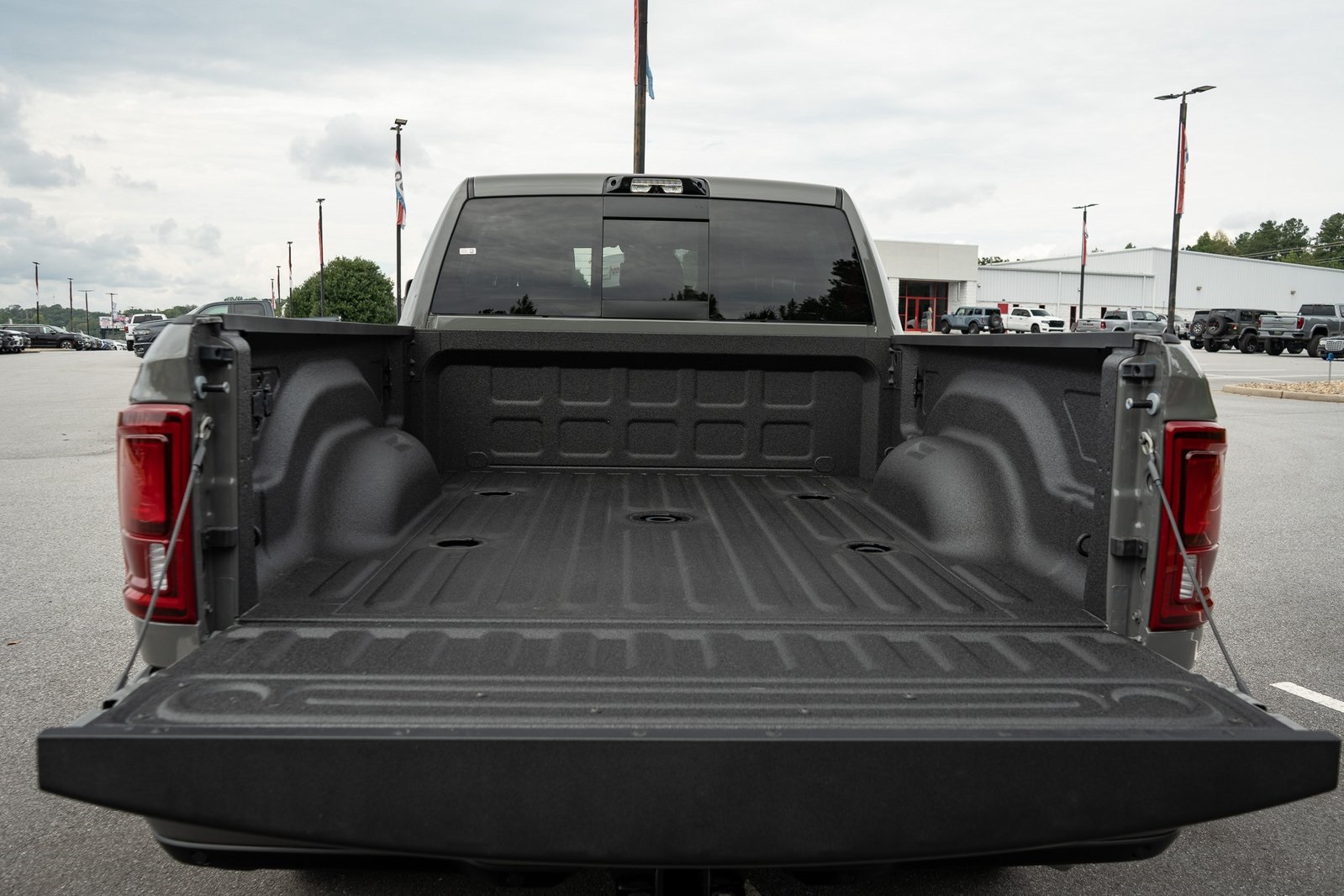 2026 Ram 2500 Laramie photo 9