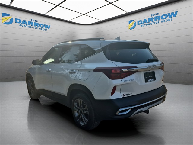 2023 Kia Seltos S photo 2