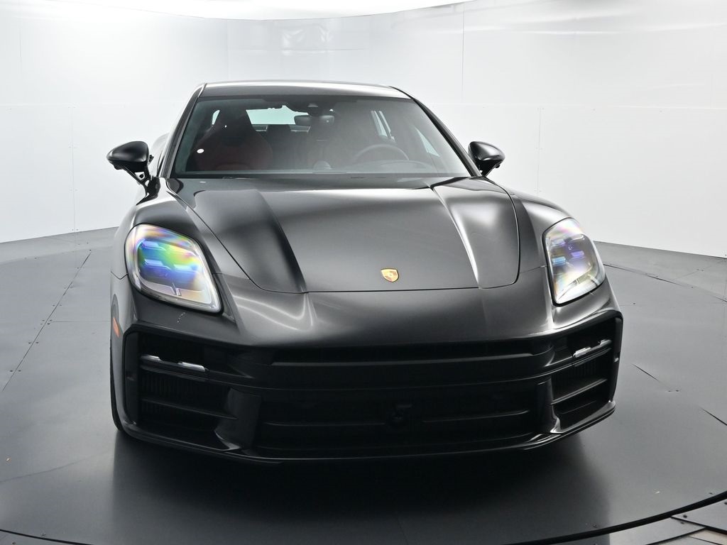 2026 Porsche Panamera GTS photo 16