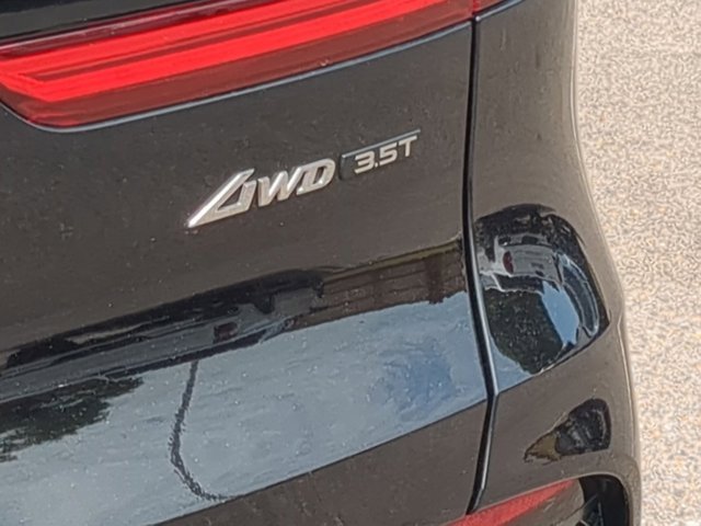 2023 Genesis GV70 3.5T Sport photo 19