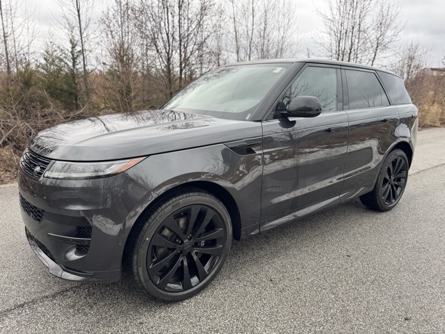 2026 Land Rover Range Rover Sport Dynamic SE's photo