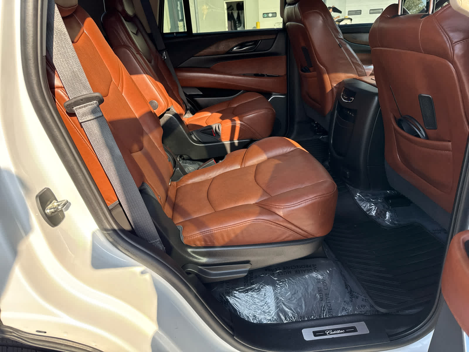 2019 Cadillac Escalade Premium Luxury photo 14